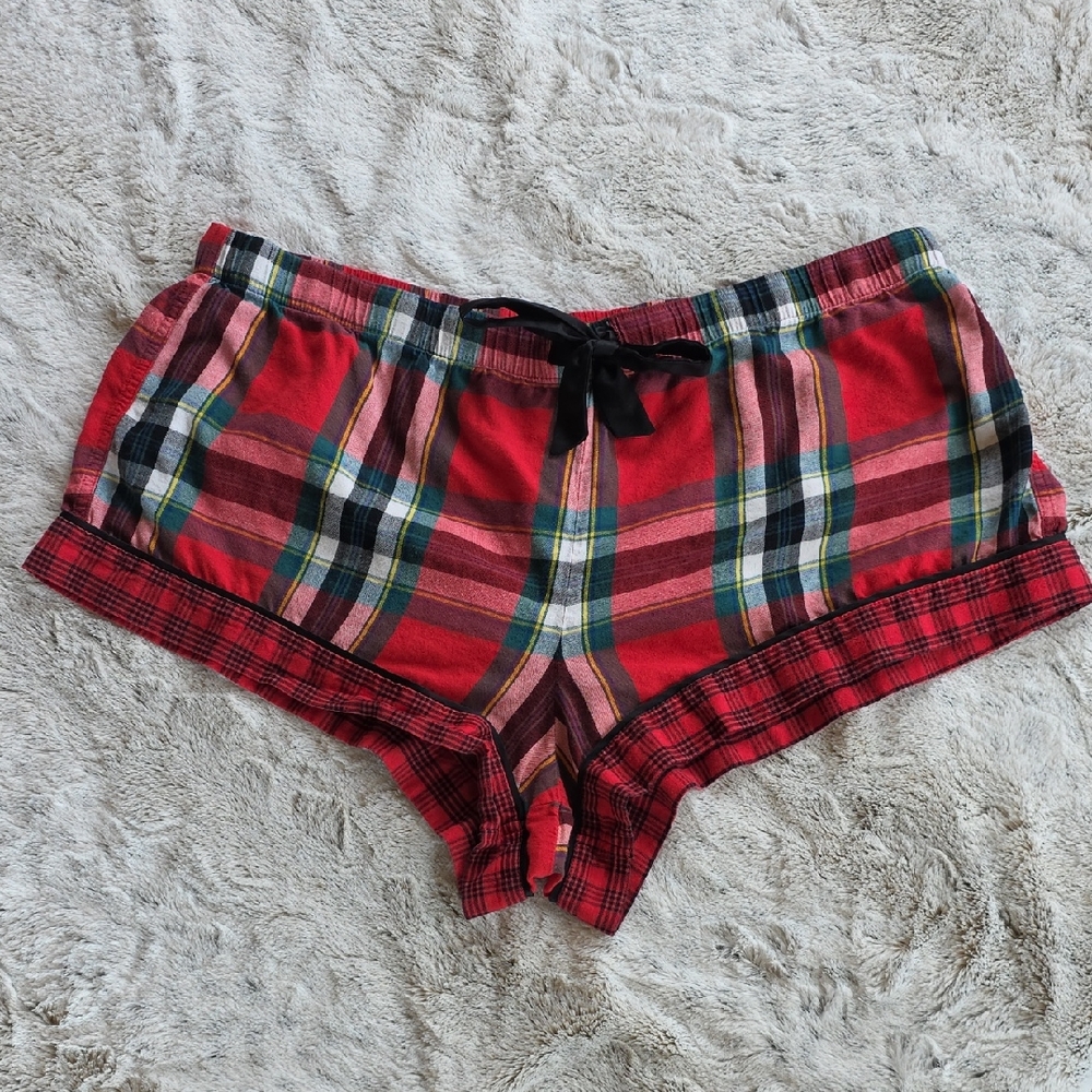 Victoria's Secret Red Multicolor Plaid Pajama Top